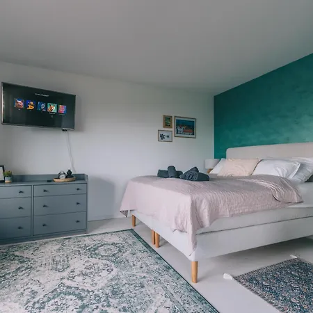 Balatoni Est Balatonalmádi