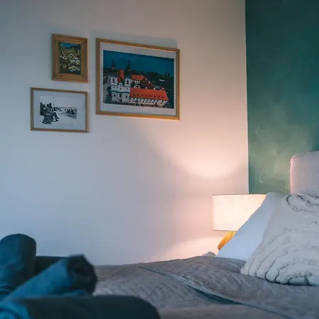 Tatil Evi Balatoni Est *